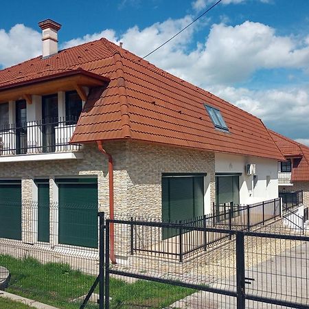Szellorozsa Apartman Fonyód Extérieur photo