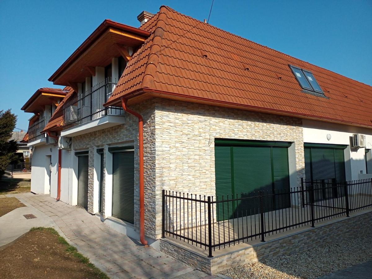 Szellorozsa Apartman Fonyód Extérieur photo